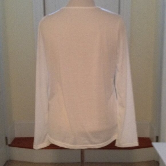 White long sleeve shirt w Heart print sz XL NWOT - Picture 3 of 3